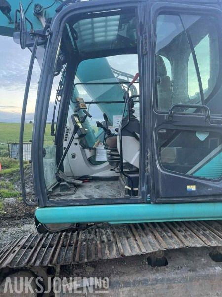 2014 Kobelco sk140srlc-3 gravemaskin Hk feste s60 Engcon tiltrotator 3 skuffer Sentralsmøring - Rýpadlo: obrázok 5 2014 Kobelco sk140srlc-3 gravemaskin Hk feste s60 Engcon tiltrotator 3 skuffer Sentralsmøring - Rýpadlo: obrázok 5