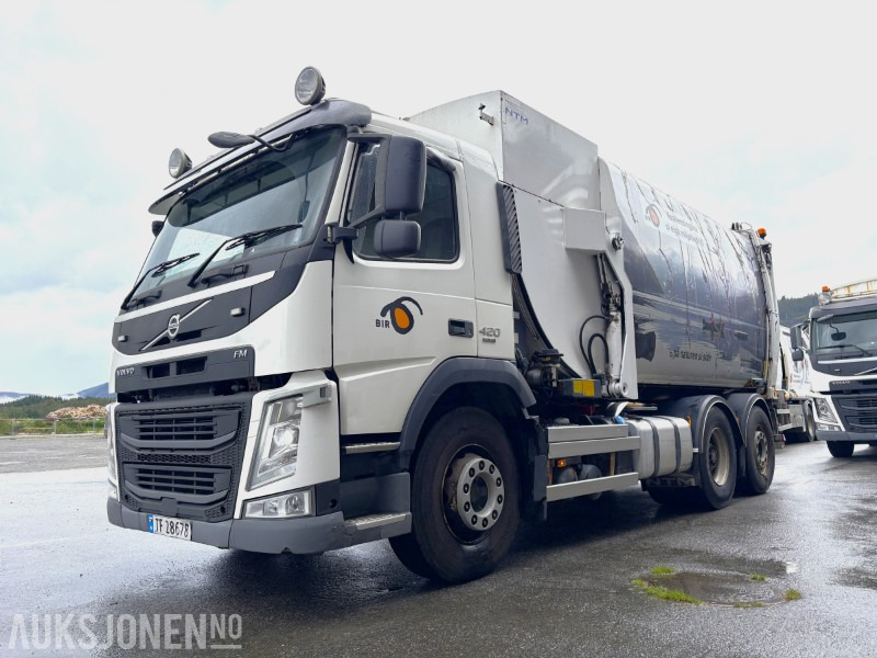 2014 Volvo FM420 EURO 6 sidelaster / komprimatorbil / renovasjonsbil - leveres med ny EU godkjenning - Auto na odvoz odpadu: obrázok 1 2014 Volvo FM420 EURO 6 sidelaster / komprimatorbil / renovasjonsbil - leveres med ny EU godkjenning - Auto na odvoz odpadu: obrázok 1