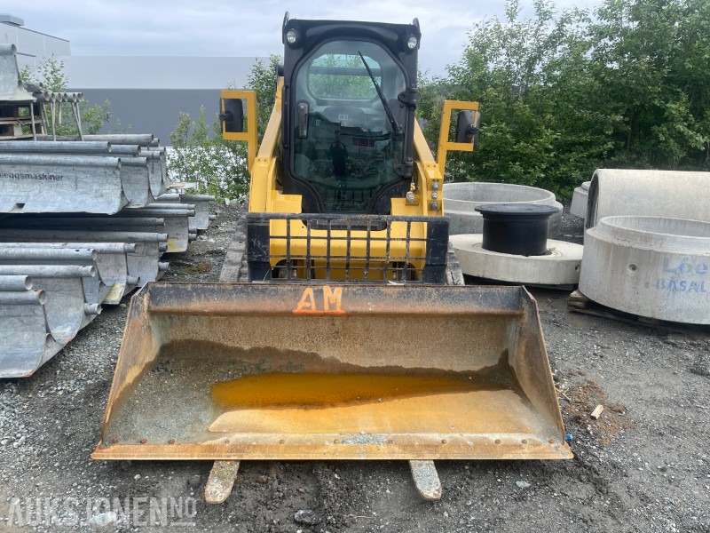 2015 Cat 259D kompakt belte-laster - Šmykom riadený nakladač: obrázok 5 2015 Cat 259D kompakt belte-laster - Šmykom riadený nakladač: obrázok 5