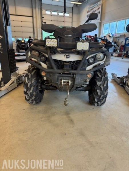 2016 Can-Am Outlander 1000 6x6 - rep objekt - Traktor: obrázok 2 2016 Can-Am Outlander 1000 6x6 - rep objekt - Traktor: obrázok 2