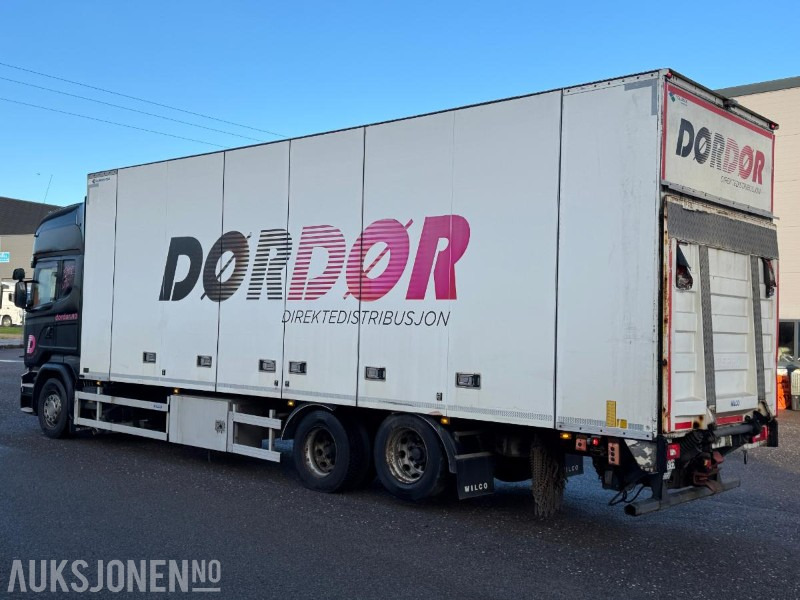 2016 Scania R520 6X2 skapbil med full sideåpning / EURO 6 - Skříňový nákladní auto: obrázok 3 2016 Scania R520 6X2 skapbil med full sideåpning / EURO 6 - Skříňový nákladní auto: obrázok 3