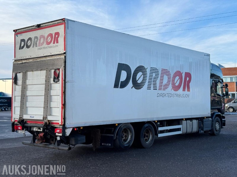 2016 Scania R520 6X2 skapbil med full sideåpning / EURO 6 - Skříňový nákladní auto: obrázok 5 2016 Scania R520 6X2 skapbil med full sideåpning / EURO 6 - Skříňový nákladní auto: obrázok 5