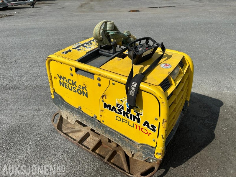 2016 Wacker Neuson DPU110rLem970 - 142 timer - VIBROPLATE - Valec: obrázok 1 2016 Wacker Neuson DPU110rLem970 - 142 timer - VIBROPLATE - Valec: obrázok 1