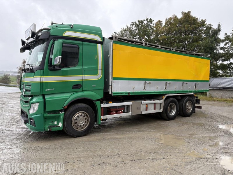 2017 Mercedes-Benz 2553 ACTROS container bil - Podvozek s kabinou: obrázok 2 2017 Mercedes-Benz 2553 ACTROS container bil - Podvozek s kabinou: obrázok 2
