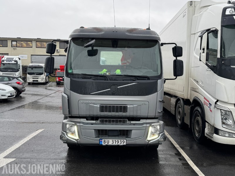 2017 Volvo FL D8 BILFRAKTER & HENGER M/UTSKYT EURO 6 VINSJ RETARDER LUFTFJÆRING LEDRIGGER ROTORLYS - Hasičské vozidlo: obrázok 3 2017 Volvo FL D8 BILFRAKTER & HENGER M/UTSKYT EURO 6 VINSJ RETARDER LUFTFJÆRING LEDRIGGER ROTORLYS - Hasičské vozidlo: obrázok 3