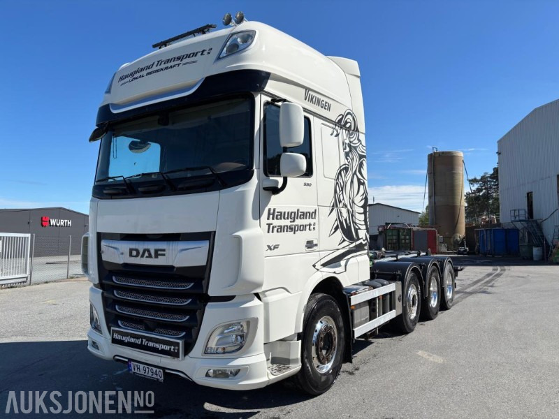 2018 DAF XF 530 Krokbil. 126.280km - Hákový nosič kontajnerov: obrázok 1 2018 DAF XF 530 Krokbil. 126.280km - Hákový nosič kontajnerov: obrázok 1