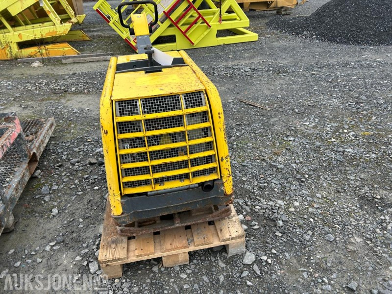2018 Wacker Neuson Dpu 80 vibroplate - Valec: obrázok 3 2018 Wacker Neuson Dpu 80 vibroplate - Valec: obrázok 3