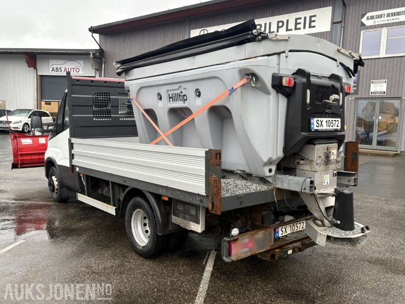 2019 Iveco Daily planbil m/ Hilltip IceStriker og Western Wide-Out brøyteplog - Valníkový/ Plošinový nákladný automobil: obrázok 4 2019 Iveco Daily planbil m/ Hilltip IceStriker og Western Wide-Out brøyteplog - Valníkový/ Plošinový nákladný automobil: obrázok 4