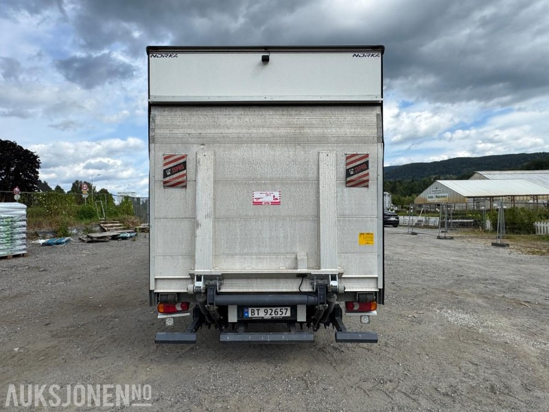 2019 Iveco Eurocargo skapbil med varme og kjøl i skap / 43126 km - Skříňový nákladní auto: obrázok 4 2019 Iveco Eurocargo skapbil med varme og kjøl i skap / 43126 km - Skříňový nákladní auto: obrázok 4