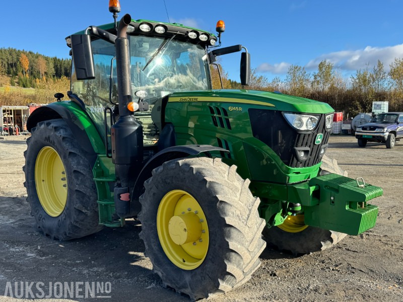 2019 John Deere 6145R 4X4, 192 HK PREMIUM EDITION LEVERES MED NYE DEKK OG - Traktor: obrázok 4 2019 John Deere 6145R 4X4, 192 HK PREMIUM EDITION LEVERES MED NYE DEKK OG - Traktor: obrázok 4