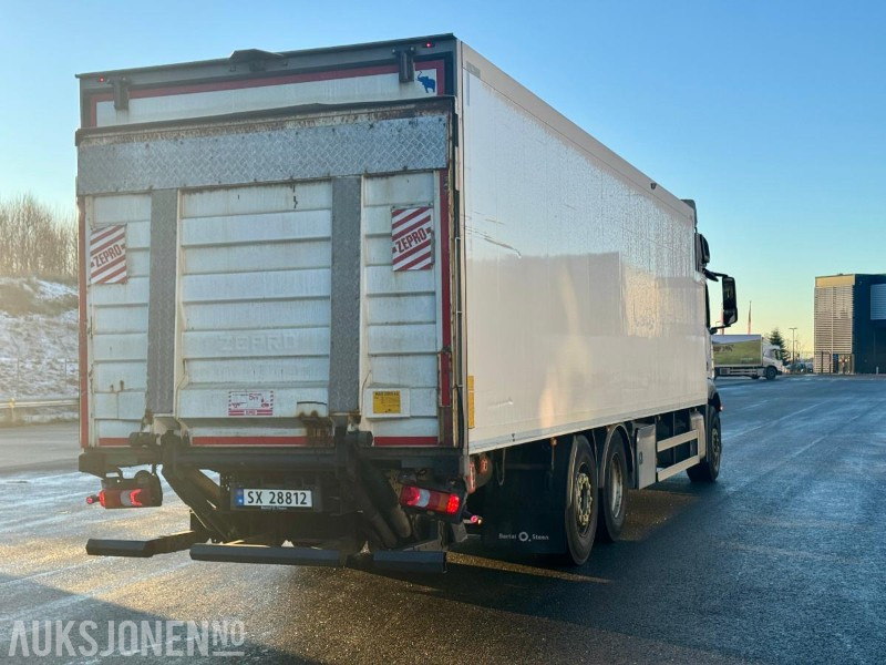 2019 Mercedes-Benz Actros 2545 L 6x2 Kjølebil - Eu-godkjent til 06/26 - Km: 193419 - Skříňový nákladní auto: obrázok 3 2019 Mercedes-Benz Actros 2545 L 6x2 Kjølebil - Eu-godkjent til 06/26 - Km: 193419 - Skříňový nákladní auto: obrázok 3