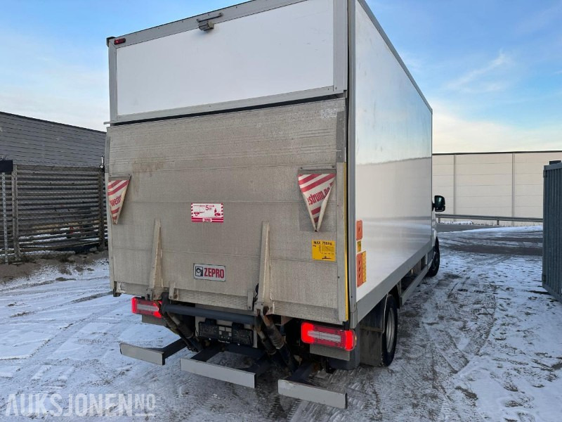 2019 Volkswagen Crafter 2.0 TDI 177HP 50 CHASSIS L4 RWD AUTO, 198000KM - Skříňový nákladní auto: obrázok 5 2019 Volkswagen Crafter 2.0 TDI 177HP 50 CHASSIS L4 RWD AUTO, 198000KM - Skříňový nákladní auto: obrázok 5