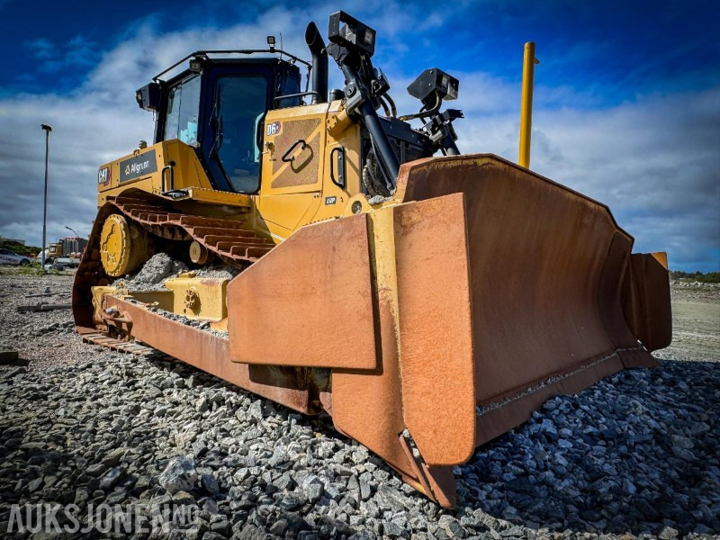 2020 Cat D6XE - Low ground pressure Dozer - Ripper x 3 - 2 sett belter - Totalstasjon - Diesel elektrisk dozer - Stavebné zariadenia: obrázok 3 2020 Cat D6XE - Low ground pressure Dozer - Ripper x 3 - 2 sett belter - Totalstasjon - Diesel elektrisk dozer - Stavebné zariadenia: obrázok 3