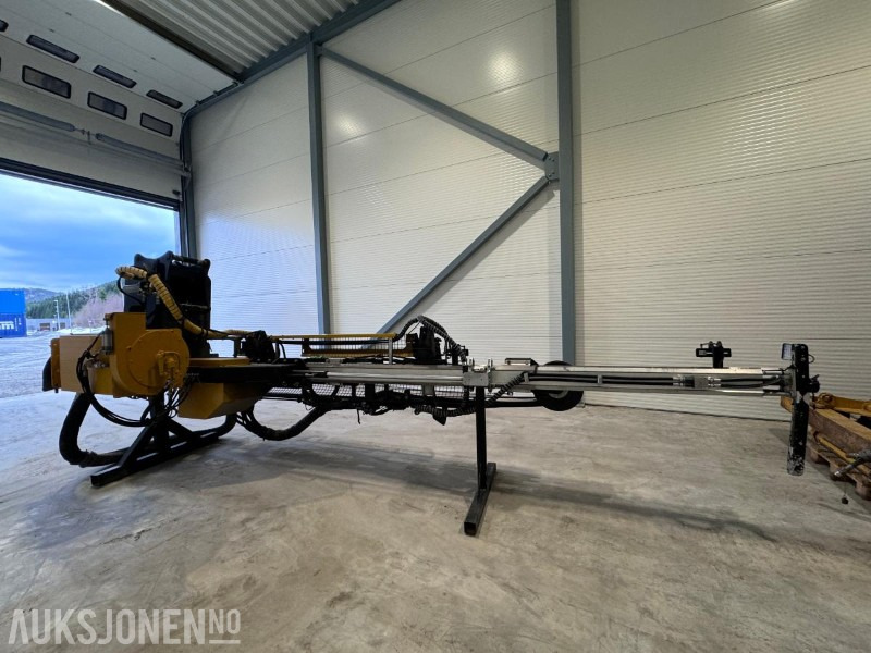 2020 Stone Power SD32 Boretårn for gravemaskin - Svært lite brukt - Montabert HC50 hammer - Med fjernstyring - Vrtné príslušenstvo: obrázok 5 2020 Stone Power SD32 Boretårn for gravemaskin - Svært lite brukt - Montabert HC50 hammer - Med fjernstyring - Vrtné príslušenstvo: obrázok 5