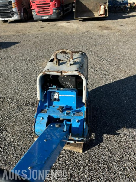 2020 Weber CR7 Vibroplate 475kg - Valec: obrázok 4 2020 Weber CR7 Vibroplate 475kg - Valec: obrázok 4