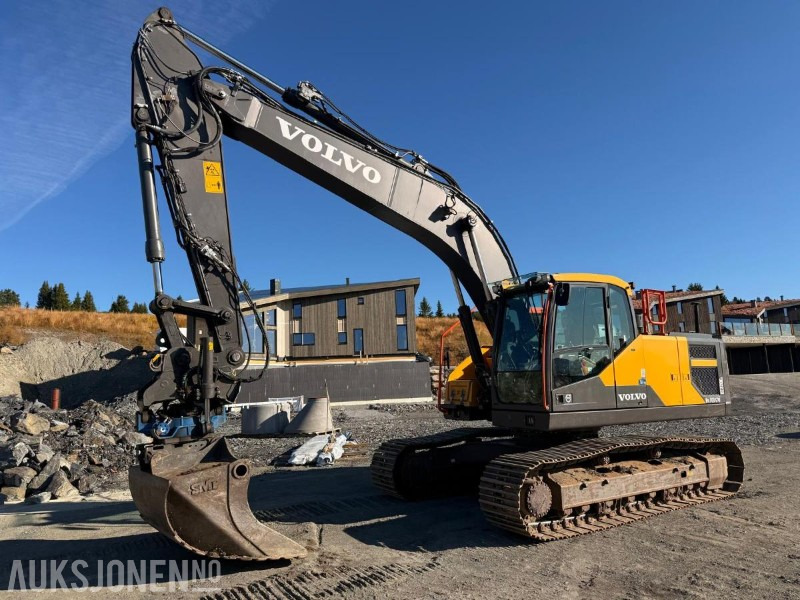 2022 Volvo EC220ELL - SMP TILTROTATOR-GPS-SERVICEHISTORIKK - 3013T - Rýpadlo: obrázok 1 2022 Volvo EC220ELL - SMP TILTROTATOR-GPS-SERVICEHISTORIKK - 3013T - Rýpadlo: obrázok 1