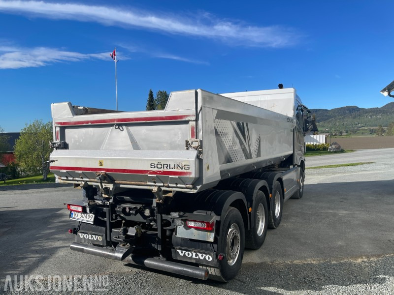 2022 Volvo FH16 750 8x4 Tridem – Gullavtale, Én Eier, EU-godkjent til 15.05.2026 - Sklápač: obrázok 4 2022 Volvo FH16 750 8x4 Tridem – Gullavtale, Én Eier, EU-godkjent til 15.05.2026 - Sklápač: obrázok 4