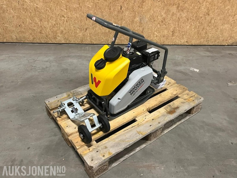 2022 Wacker vibroplate BPS1030Aw 56kg - ikke brukt! - Valec: obrázok 1 2022 Wacker vibroplate BPS1030Aw 56kg - ikke brukt! - Valec: obrázok 1