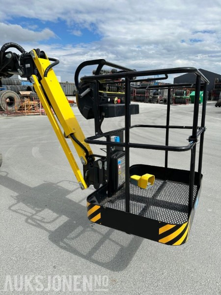 Pracovná plošina 2023 AIRO A12 JE, elektrisk bomlift -	Roterende Jibb - Arbeidshøyde 12,1 m. - Leveres med ny årskontroll!: obrázok 7
