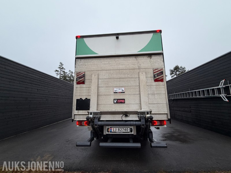 2023 Mercedes-Benz Atego 818 kjøpt ny i Norge - Baklem - 266855 km - Skříňový nákladní auto: obrázok 5 2023 Mercedes-Benz Atego 818 kjøpt ny i Norge - Baklem - 266855 km - Skříňový nákladní auto: obrázok 5