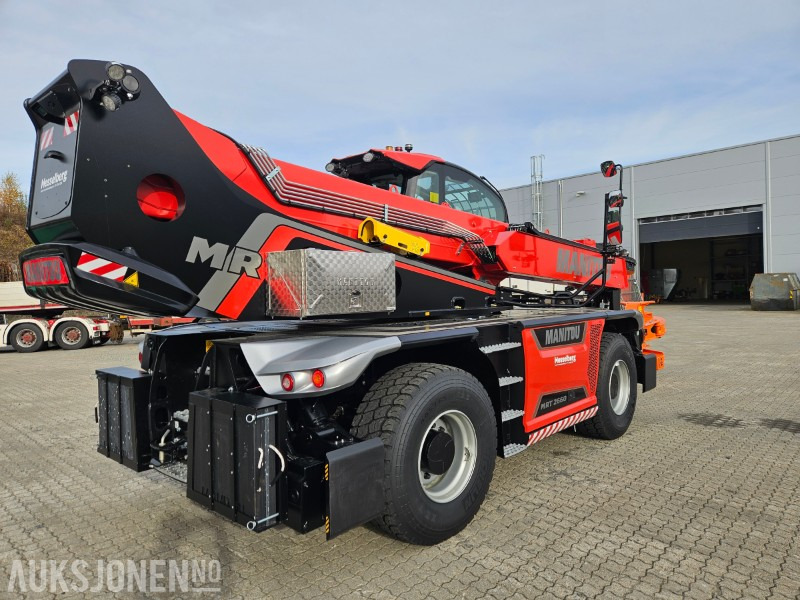 2025 NY - Manitou MRT 2660. Vinsj, Mannskapskurv, Beskjæringsklo/ sag , Gafler - Teleskopický nakladač: obrázok 5 2025 NY - Manitou MRT 2660. Vinsj, Mannskapskurv, Beskjæringsklo/ sag , Gafler - Teleskopický nakladač: obrázok 5