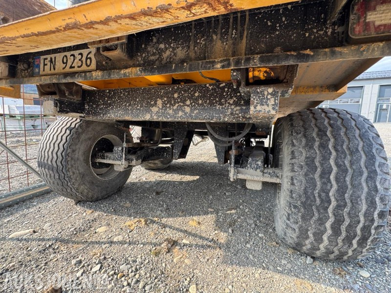 Gigant 2 Akslet traktortilhener - Tipp - Lem - Traktor: obrázok 4 Gigant 2 Akslet traktortilhener - Tipp - Lem - Traktor: obrázok 4