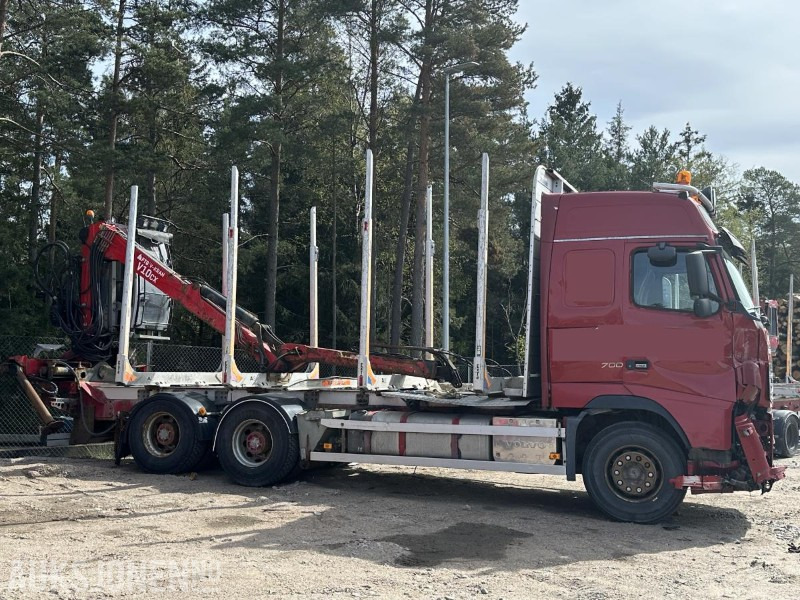 2011 Volvo FH16 - Tømmerbil med FTG V-kran - rep.objekt - Iné stroje: obrázok 3 2011 Volvo FH16 - Tømmerbil med FTG V-kran - rep.objekt - Iné stroje: obrázok 3