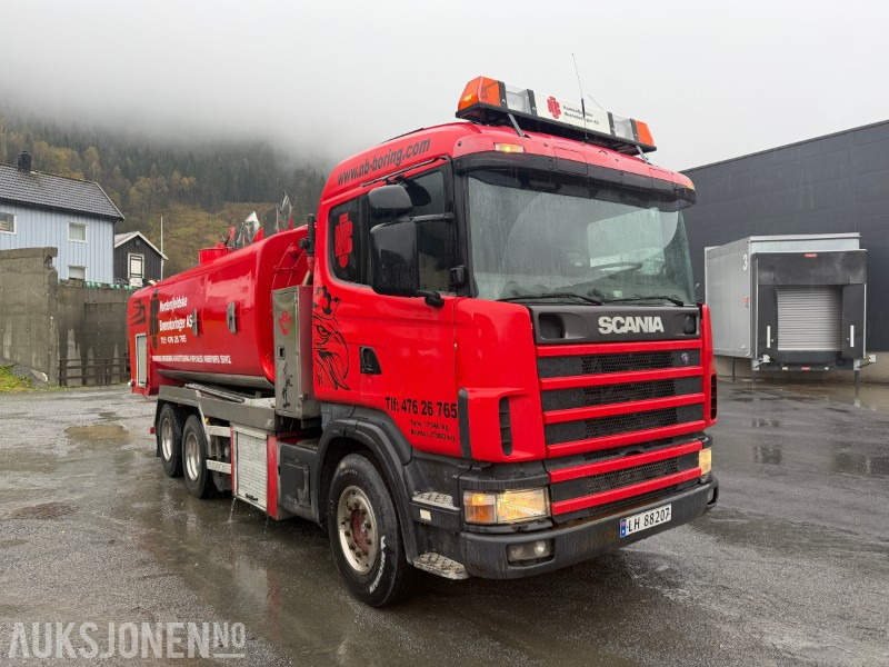 1999 Scania R124 Spyle/sugebil med Korp & Sönn påbygg - Komunálne/ Špeciálne stroje: obrázok 2 1999 Scania R124 Spyle/sugebil med Korp & Sönn påbygg - Komunálne/ Špeciálne stroje: obrázok 2