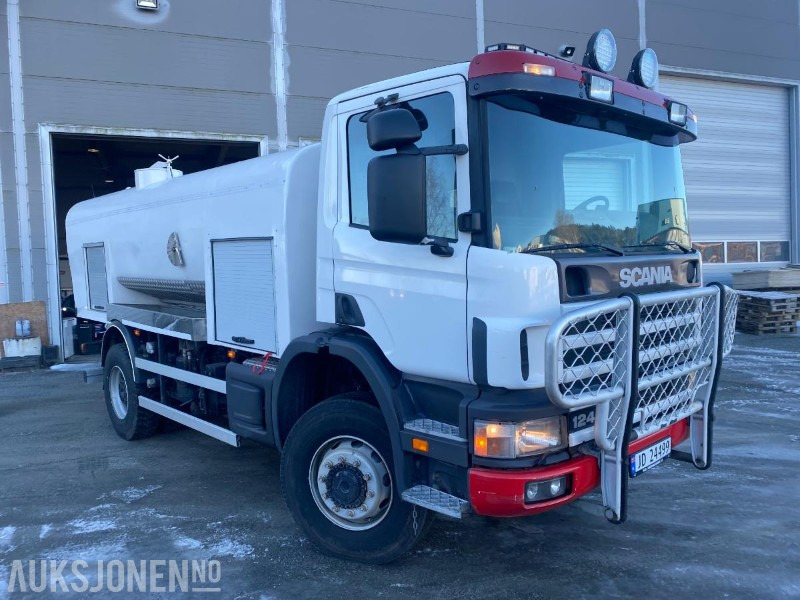 2000 Scania P-serie - Spylebil - Nyrestaurert - 4x4 - Komunálne/ Špeciálne stroje: obrázok 2 2000 Scania P-serie - Spylebil - Nyrestaurert - 4x4 - Komunálne/ Špeciálne stroje: obrázok 2