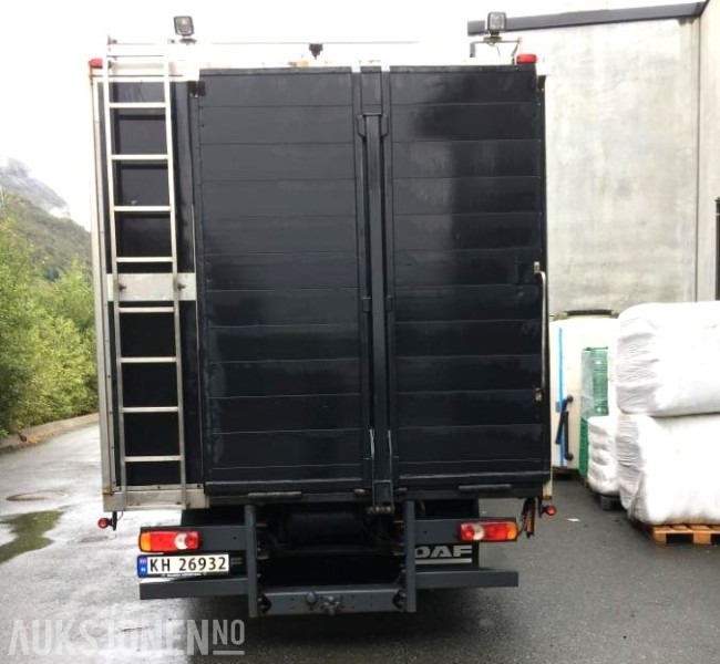 2004 DAF LF 45.220 - Hestebil / Transportbil, 202552km - Komunálne/ Špeciálne stroje: obrázok 4 2004 DAF LF 45.220 - Hestebil / Transportbil, 202552km - Komunálne/ Špeciálne stroje: obrázok 4