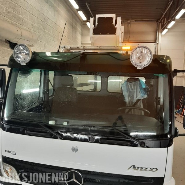 2006 Mercedes-Benz 1223/36AT LIFT BIL NYLIG EU OK OG sertifisert Arbeidshøyde 17m - Komunálne/ Špeciálne stroje: obrázok 3 2006 Mercedes-Benz 1223/36AT LIFT BIL NYLIG EU OK OG sertifisert Arbeidshøyde 17m - Komunálne/ Špeciálne stroje: obrázok 3