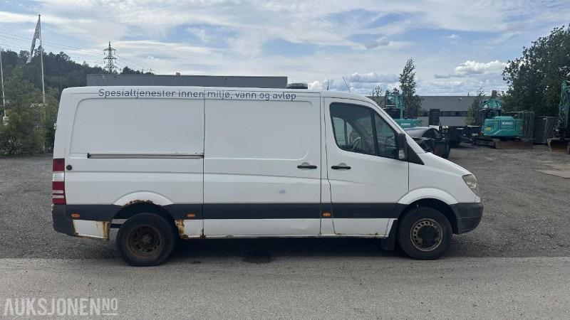 2007 Mercedes-Benz Sprinter 518 CDI | Spylebil | 184 hk | Komplett rigg med tank og slangetromler - Komunálne/ Špeciálne stroje: obrázok 4 2007 Mercedes-Benz Sprinter 518 CDI | Spylebil | 184 hk | Komplett rigg med tank og slangetromler - Komunálne/ Špeciálne stroje: obrázok 4