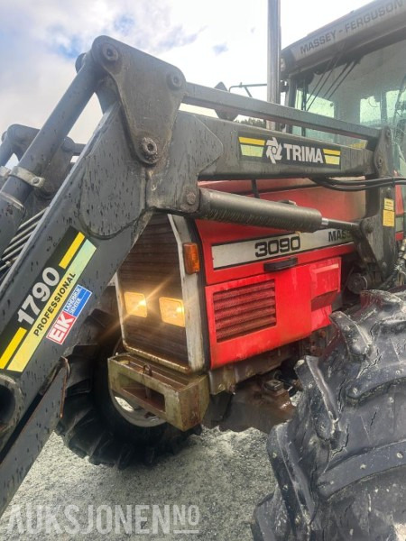MASSEY FERGUSON 3090 MED FRONTLASTER / PALLEGAFFLER - Traktor: obrázok 2 MASSEY FERGUSON 3090 MED FRONTLASTER / PALLEGAFFLER - Traktor: obrázok 2