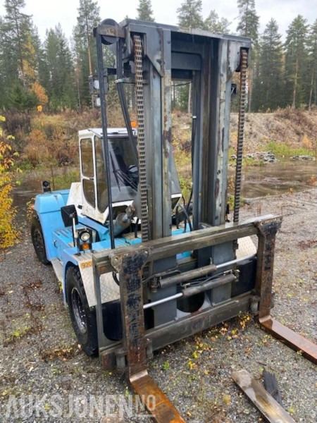 1999 SMV SL25 - 1200A Terminal truck - Manipulačná technika: obrázok 2 1999 SMV SL25 - 1200A Terminal truck - Manipulačná technika: obrázok 2