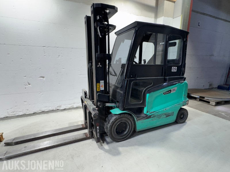 2019 Mitsubishi FB35N elektrisk motvektstruck - Manipulačná technika: obrázok 1 2019 Mitsubishi FB35N elektrisk motvektstruck - Manipulačná technika: obrázok 1