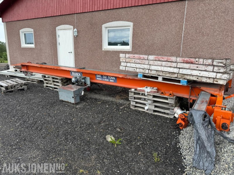 Munck traverskran 3,2 tonn - Stavebné zariadenia: obrázok 1 Munck traverskran 3,2 tonn - Stavebné zariadenia: obrázok 1