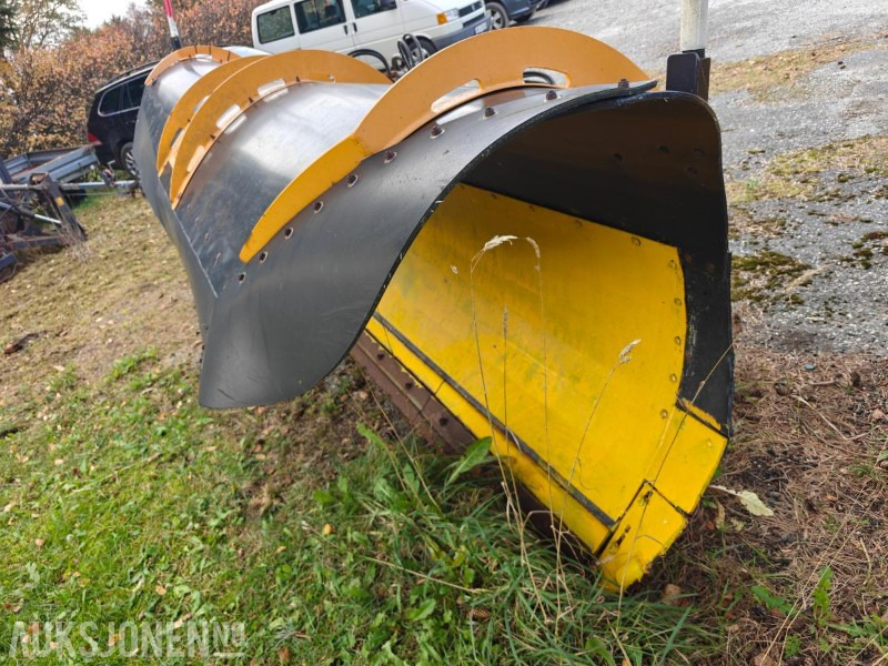 2013 Meiren MSP3703 LH - Snøplog med slapseskjær og parallellogram - Nákladné auto: obrázok 4 2013 Meiren MSP3703 LH - Snøplog med slapseskjær og parallellogram - Nákladné auto: obrázok 4