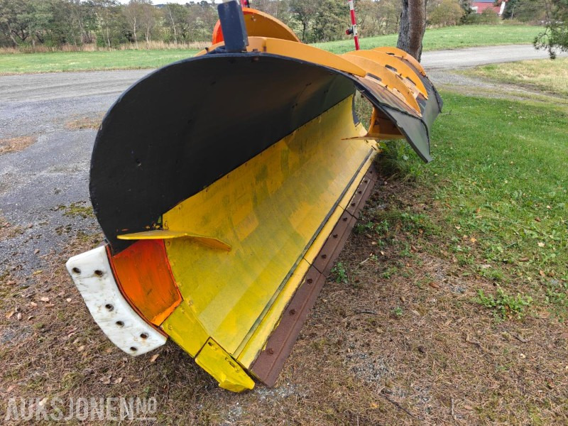 2013 Meiren MSP3703 LH - Snøplog med slapseskjær og parallellogram - Nákladné auto: obrázok 3 2013 Meiren MSP3703 LH - Snøplog med slapseskjær og parallellogram - Nákladné auto: obrázok 3