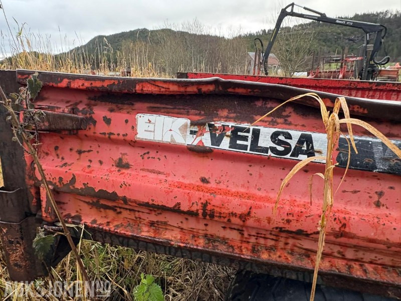 1 VESLA 40 TRAKTORHENGER - Poľnohospodárske stroje: obrázok 5 1 VESLA 40 TRAKTORHENGER - Poľnohospodárske stroje: obrázok 5