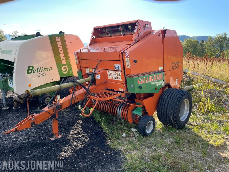 1999 Gallignani 3200 Rundballepresse selges som reparasjons objekt - Poľnohospodárske stroje: obrázok 3 1999 Gallignani 3200 Rundballepresse selges som reparasjons objekt - Poľnohospodárske stroje: obrázok 3