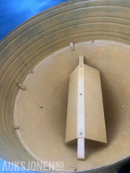 2003 Bogballe FS 220+ saltspreder/gjødselspreder - Poľnohospodárske stroje: obrázok 3 2003 Bogballe FS 220+ saltspreder/gjødselspreder - Poľnohospodárske stroje: obrázok 3