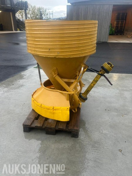 2003 Bogballe FS 220+ saltspreder/gjødselspreder - Poľnohospodárske stroje: obrázok 2 2003 Bogballe FS 220+ saltspreder/gjødselspreder - Poľnohospodárske stroje: obrázok 2