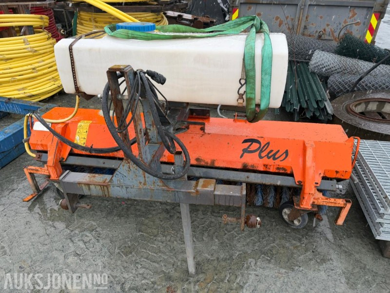 2008 Tuchel feiekost Plus 230 hd 3-punkt - Poľnohospodárske stroje: obrázok 5 2008 Tuchel feiekost Plus 230 hd 3-punkt - Poľnohospodárske stroje: obrázok 5