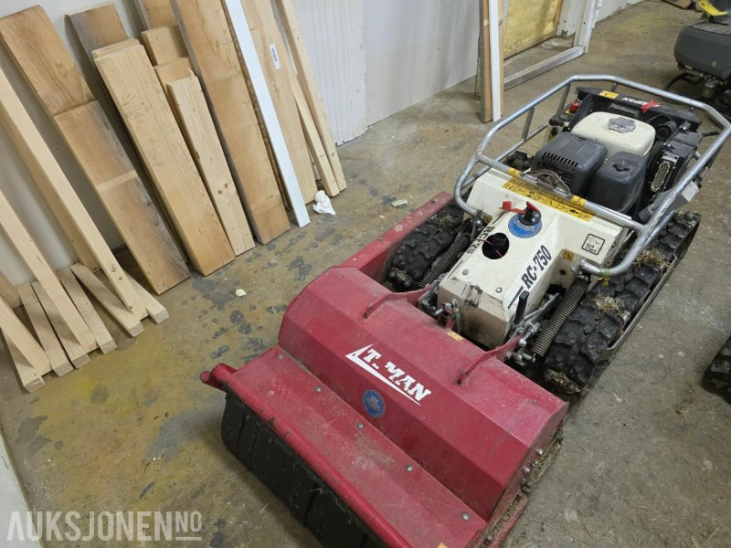 2010 Timan RC-750 radiostyrt belteklipper 14 hk Honda iGX440 - Poľnohospodárske stroje: obrázok 2 2010 Timan RC-750 radiostyrt belteklipper 14 hk Honda iGX440 - Poľnohospodárske stroje: obrázok 2