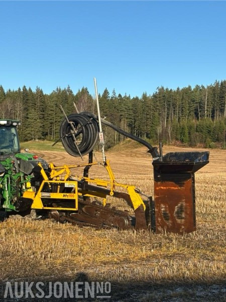 2012 AFT 100 KJEDEGRAVER / GRØFTEGRAVER MED LASER - Poľnohospodárske stroje: obrázok 2 2012 AFT 100 KJEDEGRAVER / GRØFTEGRAVER MED LASER - Poľnohospodárske stroje: obrázok 2
