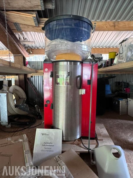 2020 Förster Technik / Lely Calm Kalvedrikkeautomat med hygieneboks og 1 sugestasjon - UBRUKT - Compact smart 2.0 pulver - TAP5-CS-25 - Poľnohospodárske stroje: obrázok 2 2020 Förster Technik / Lely Calm Kalvedrikkeautomat med hygieneboks og 1 sugestasjon - UBRUKT - Compact smart 2.0 pulver - TAP5-CS-25 - Poľnohospodárske stroje: obrázok 2