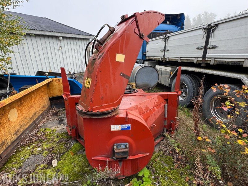 Dalen snøfres med hydraulisk tut - Poľnohospodárske stroje: obrázok 4 Dalen snøfres med hydraulisk tut - Poľnohospodárske stroje: obrázok 4