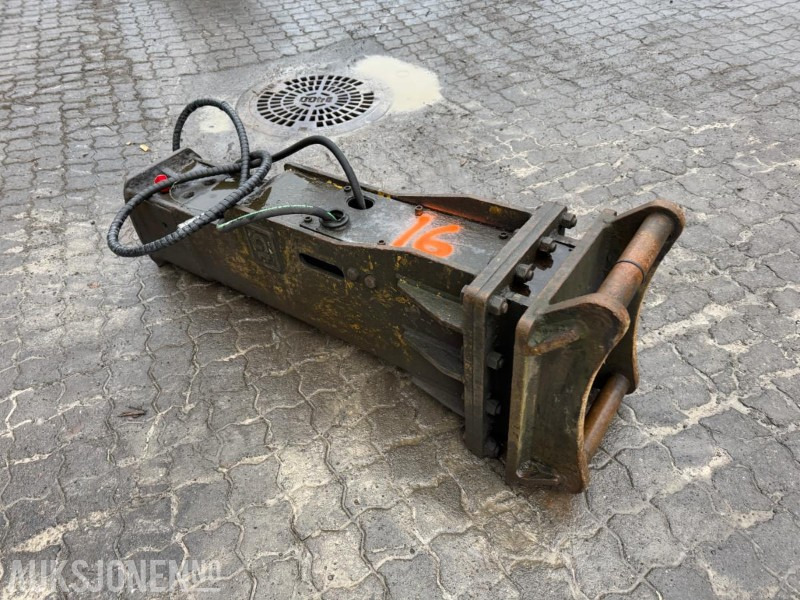 2012 Giant pigghammer med S50 feste - Príslušenstvo pre Stavebné stroje: obrázok 4 2012 Giant pigghammer med S50 feste - Príslušenstvo pre Stavebné stroje: obrázok 4