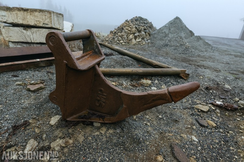 2012 SMP rippertann – S70 feste - Príslušenstvo pre Stavebné stroje: obrázok 2 2012 SMP rippertann – S70 feste - Príslušenstvo pre Stavebné stroje: obrázok 2