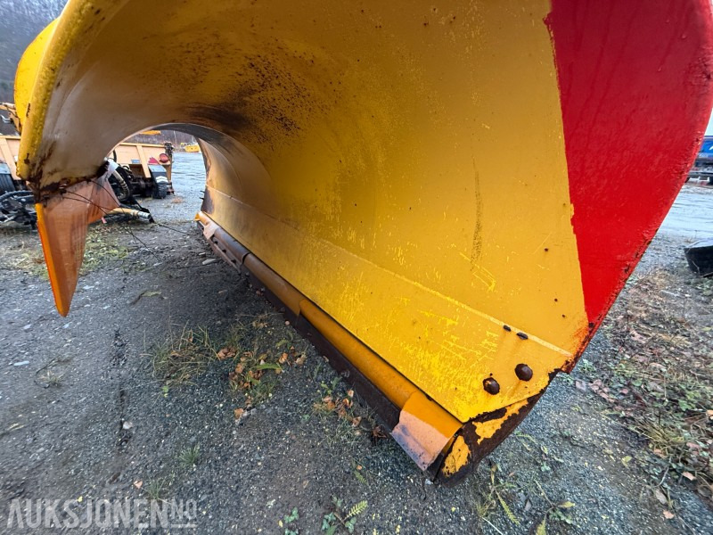 2016 Artic Machine HMX 3700 T2 plog med slaps - Príslušenstvo pre Stavebné stroje: obrázok 4 2016 Artic Machine HMX 3700 T2 plog med slaps - Príslušenstvo pre Stavebné stroje: obrázok 4